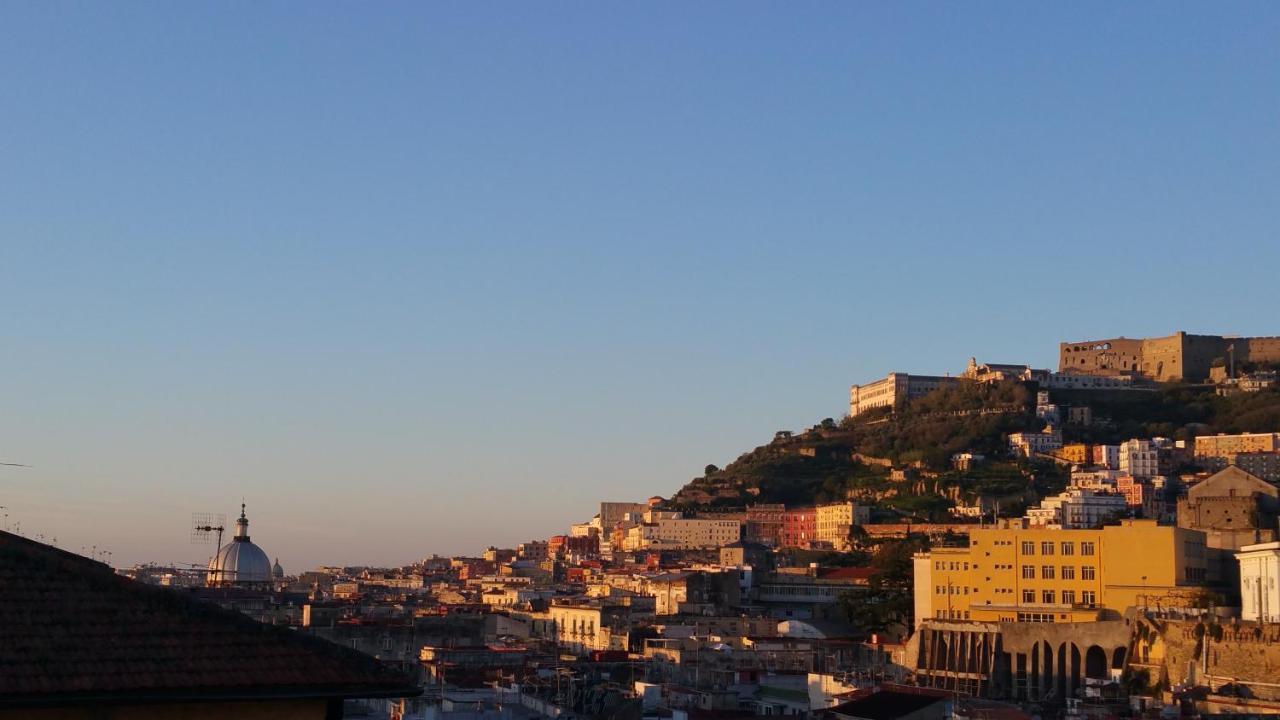 Mediterranean Roof Naples Luaran gambar